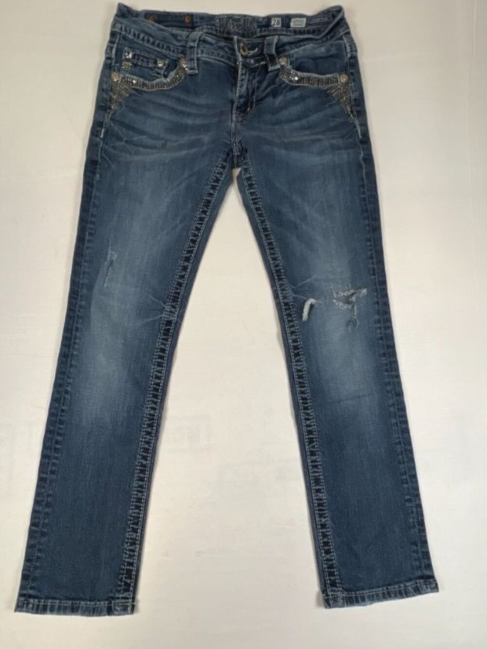 Miss Me Signature Cropped Jeans Womens Size 28 Blue Distressed Embellished Denim